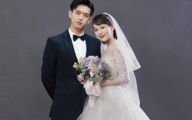 杨紫李现秘密领证官宣结婚 三月就携手步入婚姻殿堂