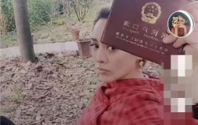 宁静再回应改国籍传闻 晒户口本身份证自证眼神犀利秒杀众人