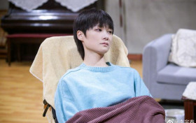 任素汐赞李宇春 夸奖李宇春“好厉害”，“莫谦虚”