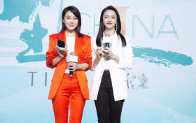 姚晨和闫妮罕见同框 引起了满满的回忆杀