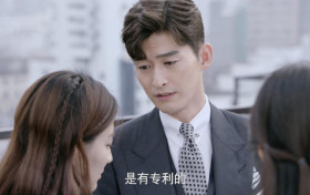 若你安好便是晴天第10集方笑愚蜡染制衣 唐明轩想起小时候的事