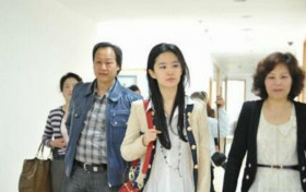 刘亦菲陈金飞什么关系 为什么网传刘亦菲是他的情人