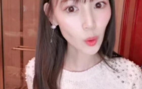 马蓉拍小视频带货 网友：状态很好