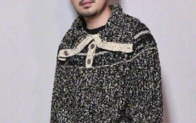 王一博雷佳音撞衫 这到底是怎么回事？
