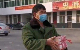 草根歌手那么多，为什么只有大衣哥朱之文依然红红火火