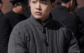 扒扒新世界两位潜藏的星二代，一个演变态杀手，一个是铁林前妻