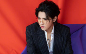 吴亦凡暖心回复医护粉丝：演唱会的门票给你留好啦