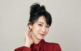 杨紫自曝失眠一夜未睡配上眼泪汪汪 在线求网友支招