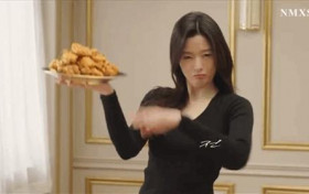 38岁全智贤拍炸鸡广告 表情撩人少女感满满胶原蛋白